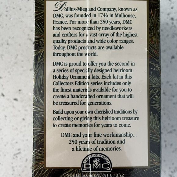 DMC Holiday Cross Stich Ornament Kit Santa Collectors Edition New Sealed Box - Picture 4 of 5